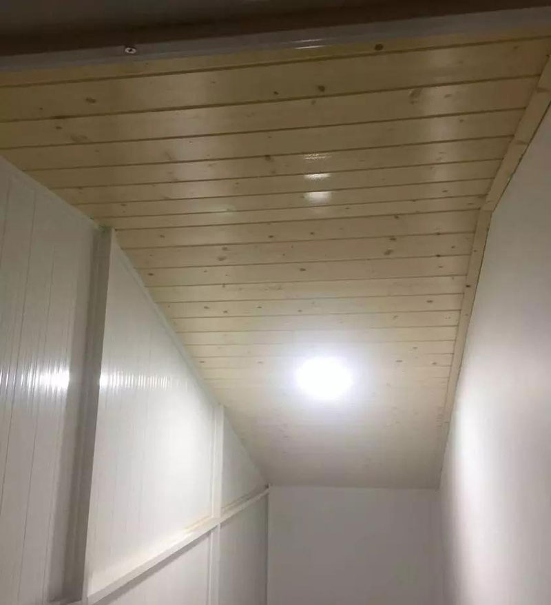 走進(jìn)社區(qū)診治滲漏公益活動(dòng)